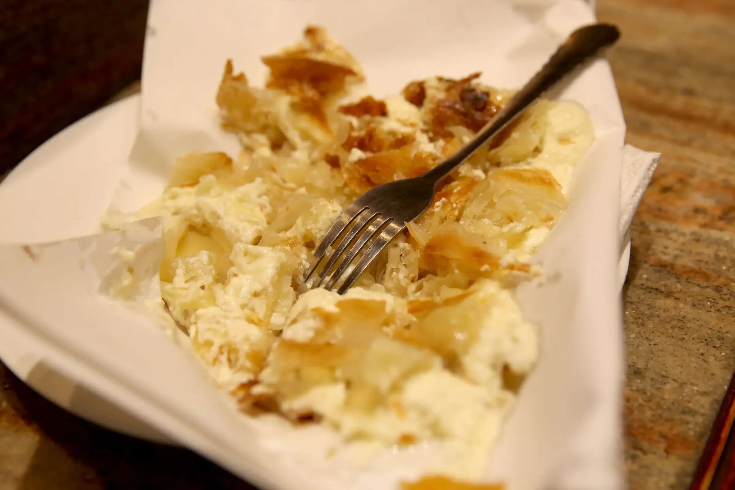 Burek sa sirom, Pekara Trpković, Nemanjina 32